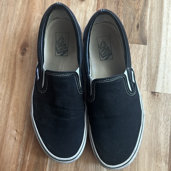 Black Slip-On Vans - Picture 2 of 3